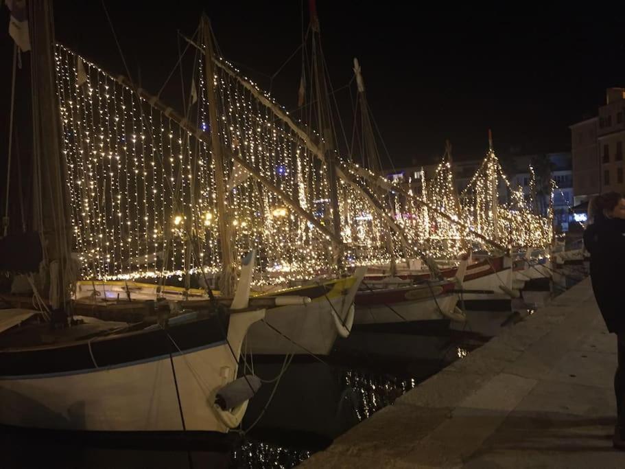 Emplacement Ideal, Vue Mer, Parking Offert Sanary-sur-Mer Exterior foto